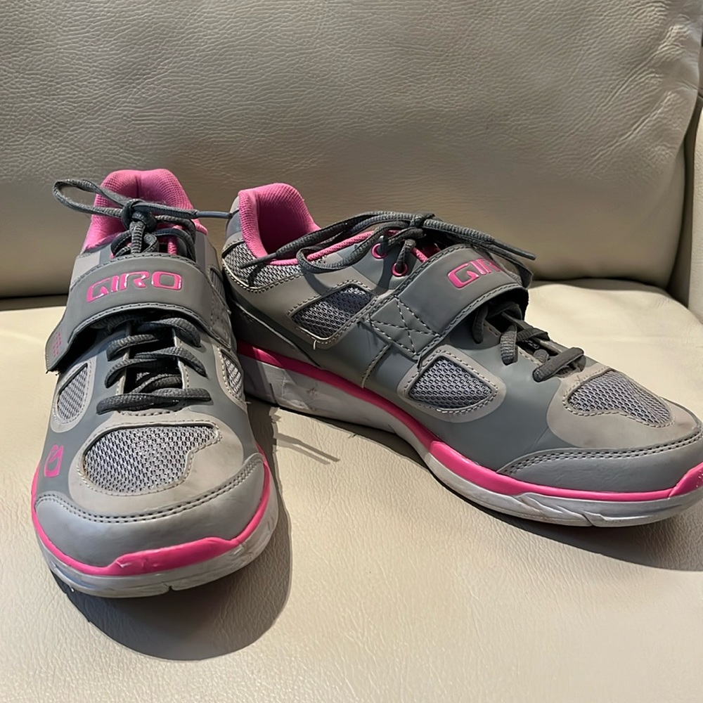 Spin shoes